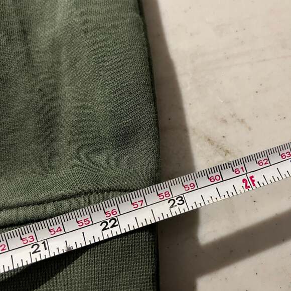 Men’s Levis Crewneck Size Large - Picture 7 of 8